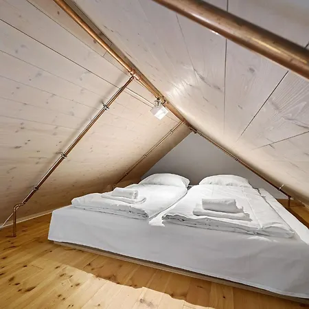 Apartmán Charming Rooftop In Heart Of
