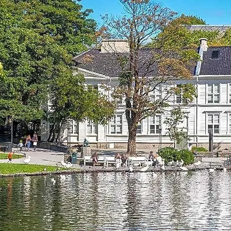 Daire Charming Rooftop In Heart Of Stavanger