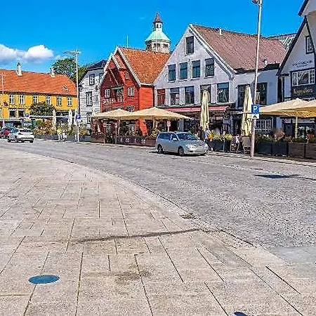 Charming Rooftop In Heart Of Daire *